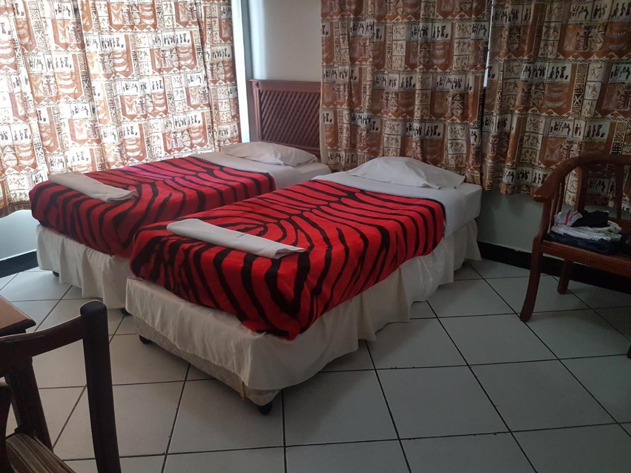 Center Inn Αρούσα Εξωτερικό φωτογραφία