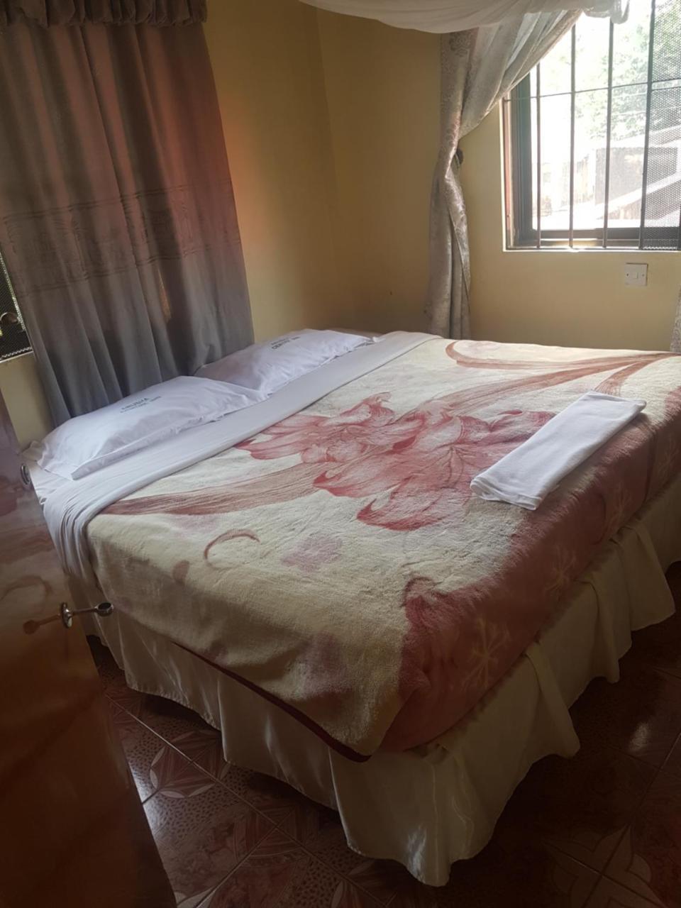 Center Inn Αρούσα Εξωτερικό φωτογραφία